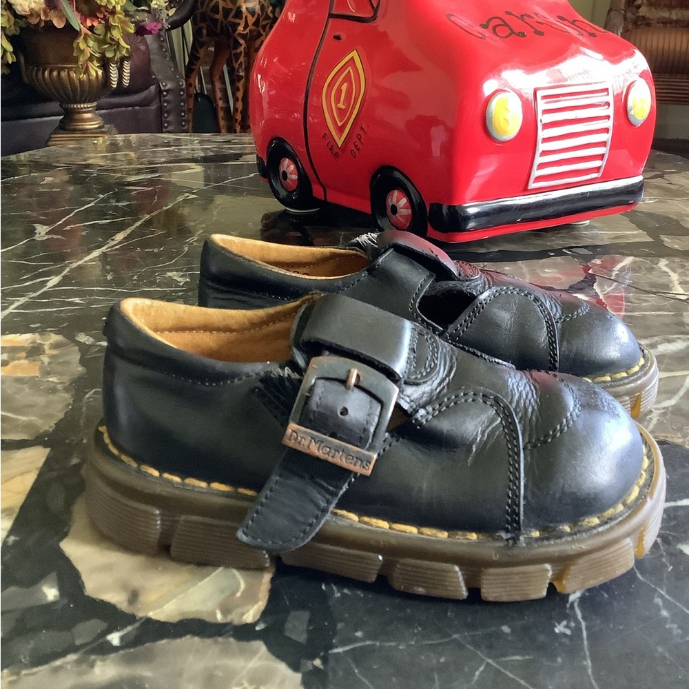 Authentic original dr martens toddler black leather Mary Jane shoes size 7
